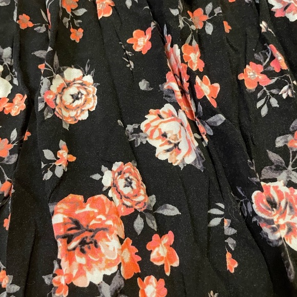 Torrid Women’s floral baby doll spaghetti strap razor back tank  size 2 - Picture 6 of 7